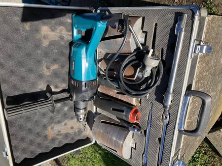 Mexco dry diamond core kit with Makita 8406 core drill