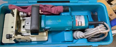 Makita biscuit joiner 3901