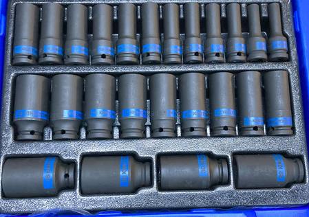 Metric deep impact socket set , 8-36mm