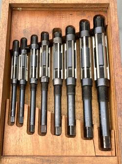 Adjustable Reamer Set 8pc ,12-27mm