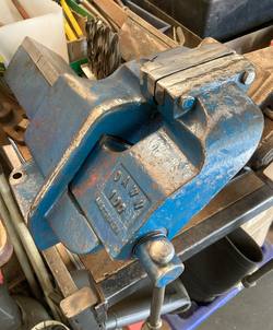 Dawn 100 offset vise , made in Australia